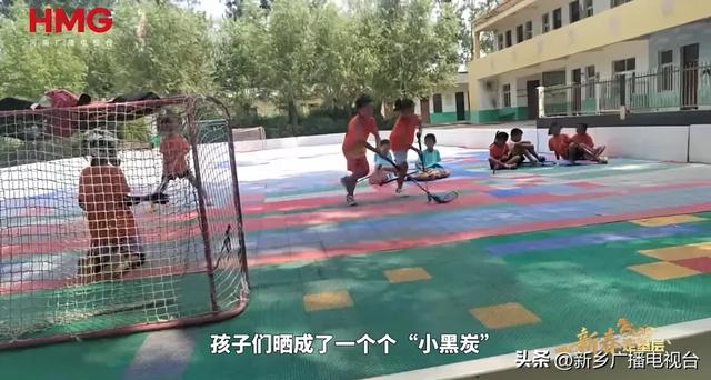 db真人平台-全国冠军!唯一乡村队!来自新乡……|曲棍球|黄河滩区|冰球|米兰冬奥会|球杆_新浪体育_新浪新闻