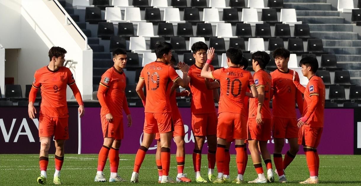 db真人官网-U23国足3场小组赛涉险晋级,却暴露两个大软肋,进了 8强也难走远