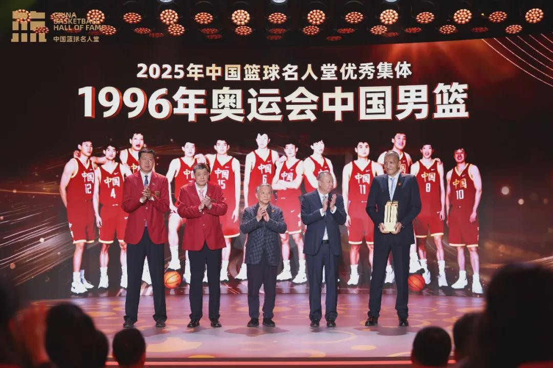 db真人官网-中国篮球第5人!很庆幸,我们拥有王治郅!