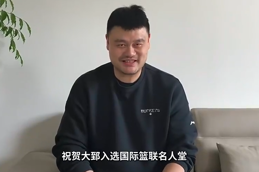 db真人官网-中国篮球第5人!很庆幸,我们拥有王治郅!